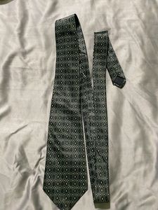 Classic Patterned Silk Tie