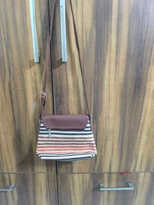 Chic Striped Crossbody Bag