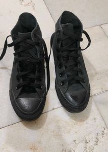 Converse Black Sneakers