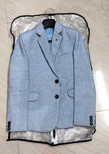 8to 10 year boy Light Blue Blazer