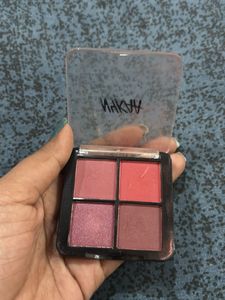 Nykaa 4 Shade Blush Palette