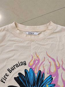 Graphic Print Cropped T-Shirt