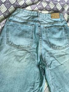 Stylish Women's Light Blue Denim Jeans
