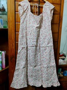 Item-KBG224/Preloved/Almost New/Full Length Floral Print Valentine Special Dress