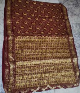 maroon patora saree