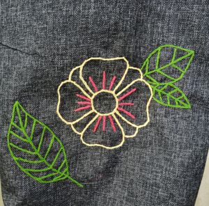 Customized Embroidered Jute Tote Bag