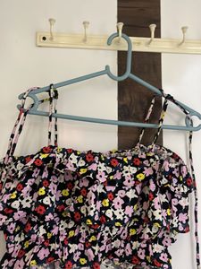 Floral Ruffle Crop Top