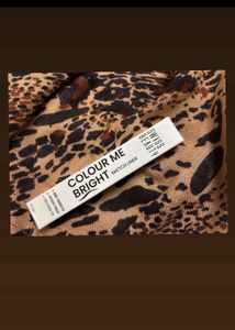 Corrector/foundation palette &amp; white eyeli