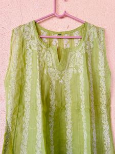 Vibrant Green Chikankari Kurta