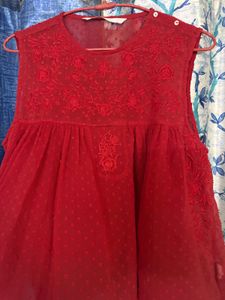 Chic Red Lace &amp; Dot Sleeveless Top