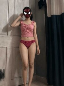 Comfortable Burgundy Briefs with Lace Detail