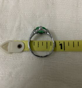 Elegant Unisex Green Stone Ring