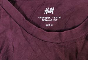 H&amp;M Men's Burgundy T-Shirt