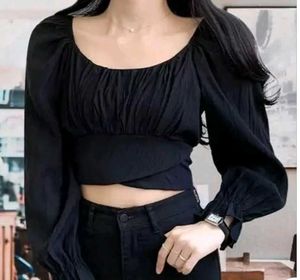 Chic Black Cropped Blouse