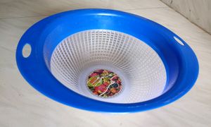 Plastics Colander Gulmarg Vegetable Strainer for K