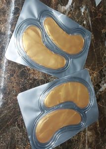 Under Eye Mask.