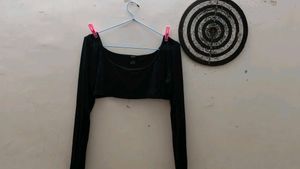 FULL SLEEVES BLACK TOP🚩🖤