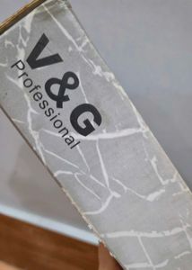 V&amp;G HAIR STRAIGHTENER