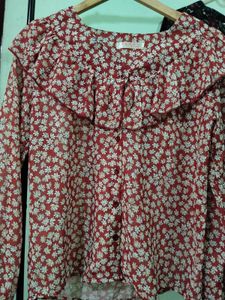 Chic Floral Print Ruffled Blouse
