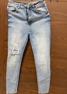 Ripped Light Wash Denim Jeans