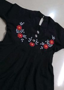 New Black Short Top🖤