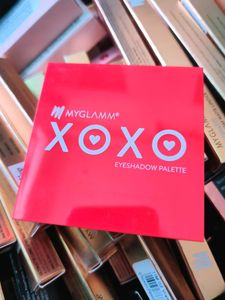 Myglamm Xoxo Eye shadow Palette