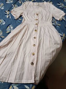 CUTE BUTTON-DOWN MIDI DRESS