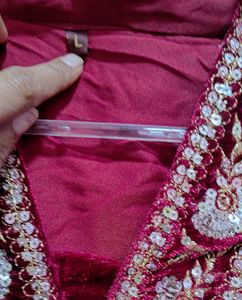Elegant Maroon Velvet suit and Duppata
