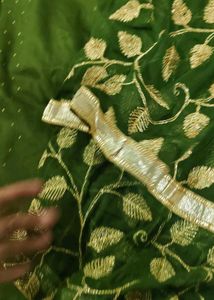 Green unstitched suite