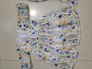 Cute Floral Print Kurta Set
