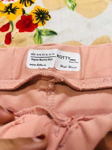 Chic Pink Double-Breasted Blazer co ord ser