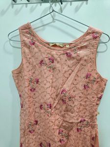 *Sale*Elegant Peach Floral Ethnic Gown