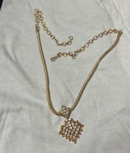 Stunning Gold-Tone Necklace with Pave Crystals