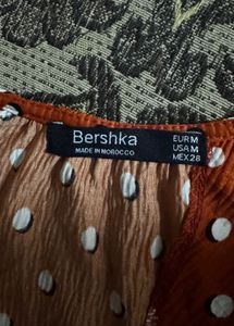 BERSHKA ORANGE POLKA DOT TOP