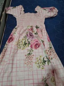 Chic Floral Print Smocked Top