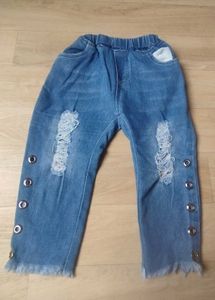 Cute Ripped Denim Jeans
