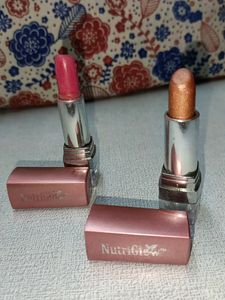 NutriGlow Lipstick 💄 ( 1 - Pis )