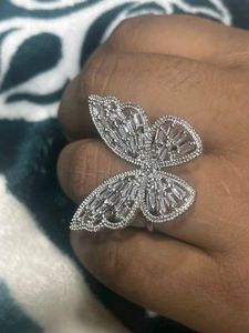Stunning Butterfly Ring with Crystals