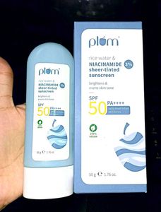 Plum Rice Water & Niacinamide Sunscreen
