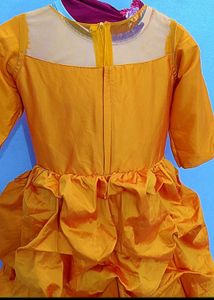 Stunning Orange 🧡 gown
