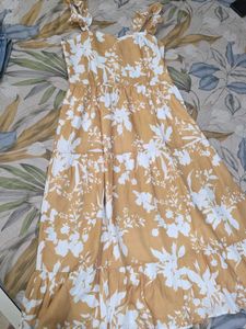 Floral Print Tiered Midi Dress