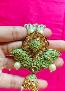 Exquisite Pearl Necklace &amp; Earrings Set