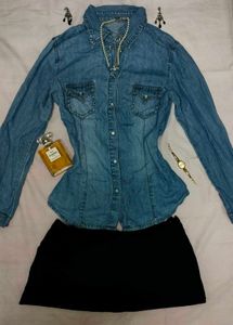 Office siren snatched denim shirt