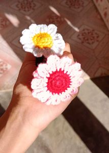 Crocheted Daisy Hair Ties (Set of 2)