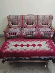 Stylish Sofa and Chair Cover Set with table cove