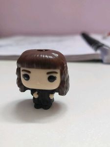 Hermoine kinderjoy figure