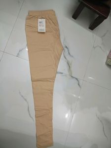 Beige Leggings - Comfortable &amp; Versatile