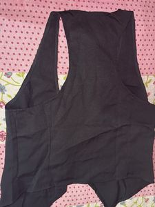Sleek Black Sleeveless Vest Top