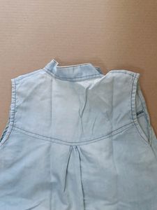 Sleeveless Cotton Top