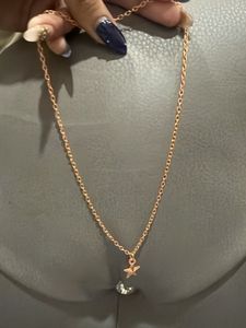 Dyeva Star Pendant Necklace